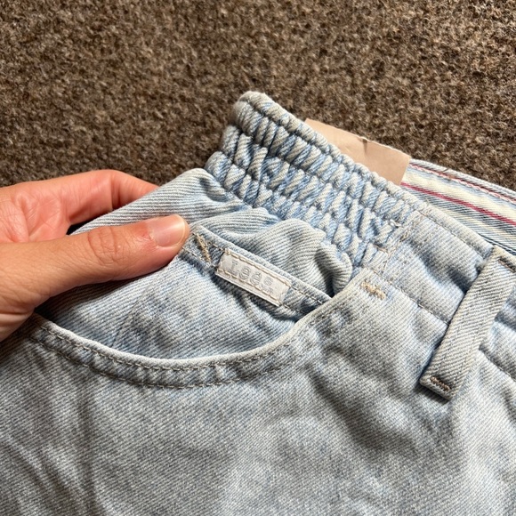 NWT Vintage Lee High Rise Mom Jeans Size 28x29 Elastic Waist Tapered Relaxed Fit - Picture 4 of 16